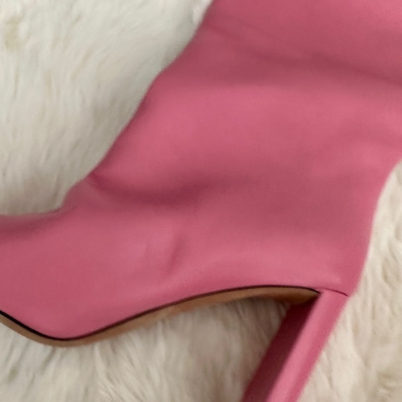 Maison Skorpios
clip-fastening 100mm long boots - Picture 5 of 10